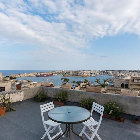 Merkanti Apartments Валетта Экстерьер фото